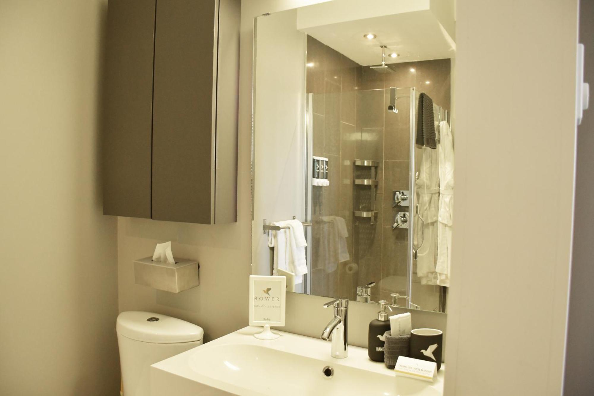 Chateau Queen By Bower Boutique Hotels 蒙古顿 外观 照片